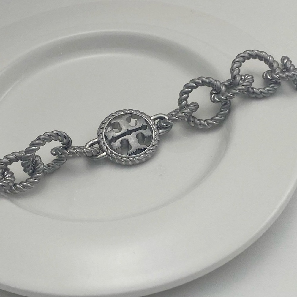 Tory Burch Chian Silver bracelet - Picture 2 of 3